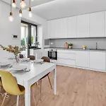 Villa Senec * Senec