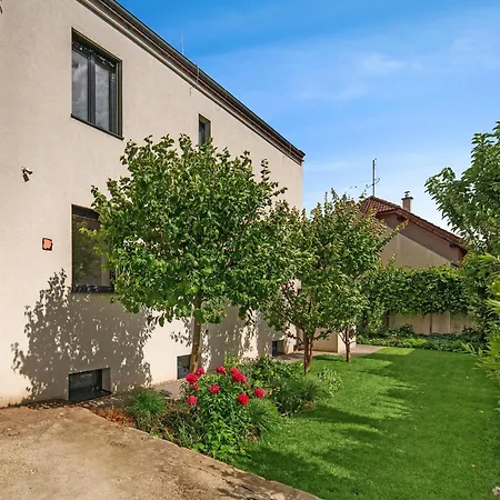 Вилла Villa Senec *